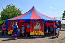 11 dorflauf zirkuszelt