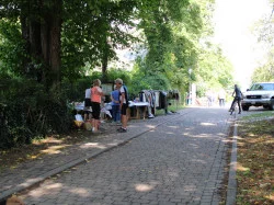 2 flohmarkt02