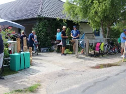 2 flohmarkt12