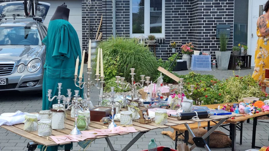 2 flohmarkt titel